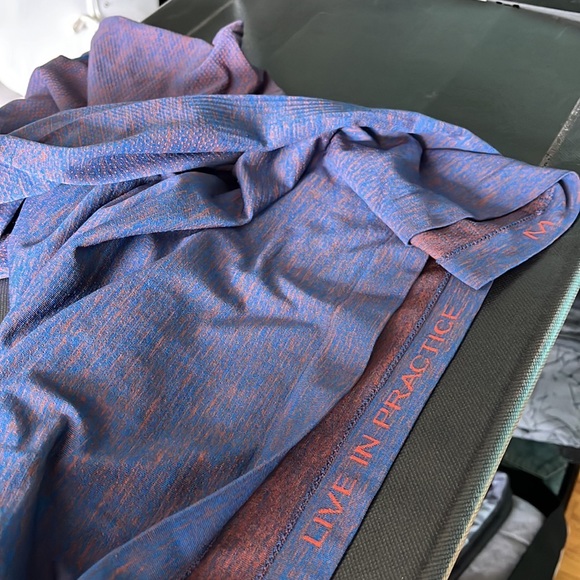 Lululemon Metal Vent Tech Short Sleeve T-Shirt (M) - Picture 5 of 6